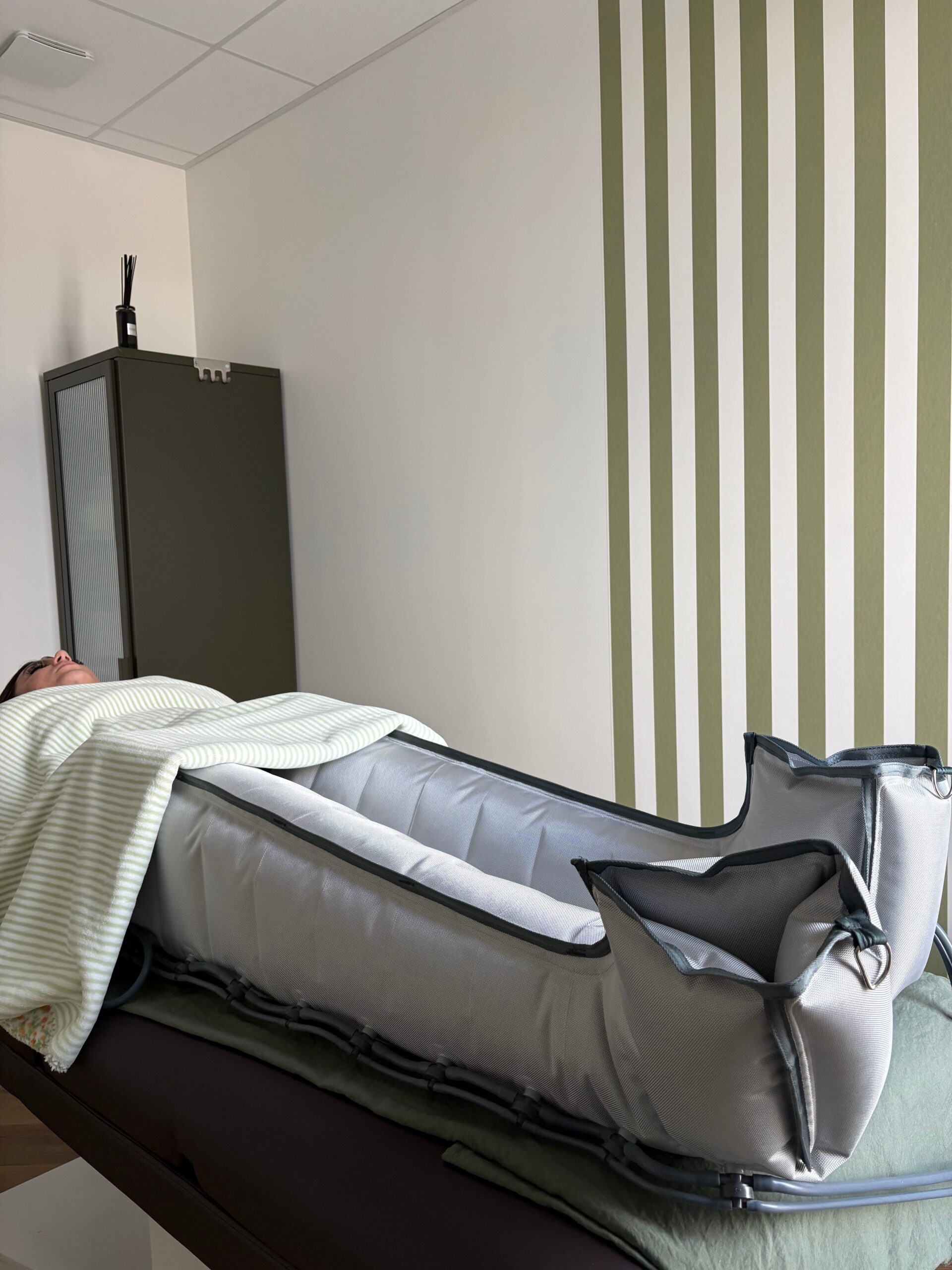 Image illustrant l'article : Optimiser sa récupération avec la pressothérapie et le sauna japonais